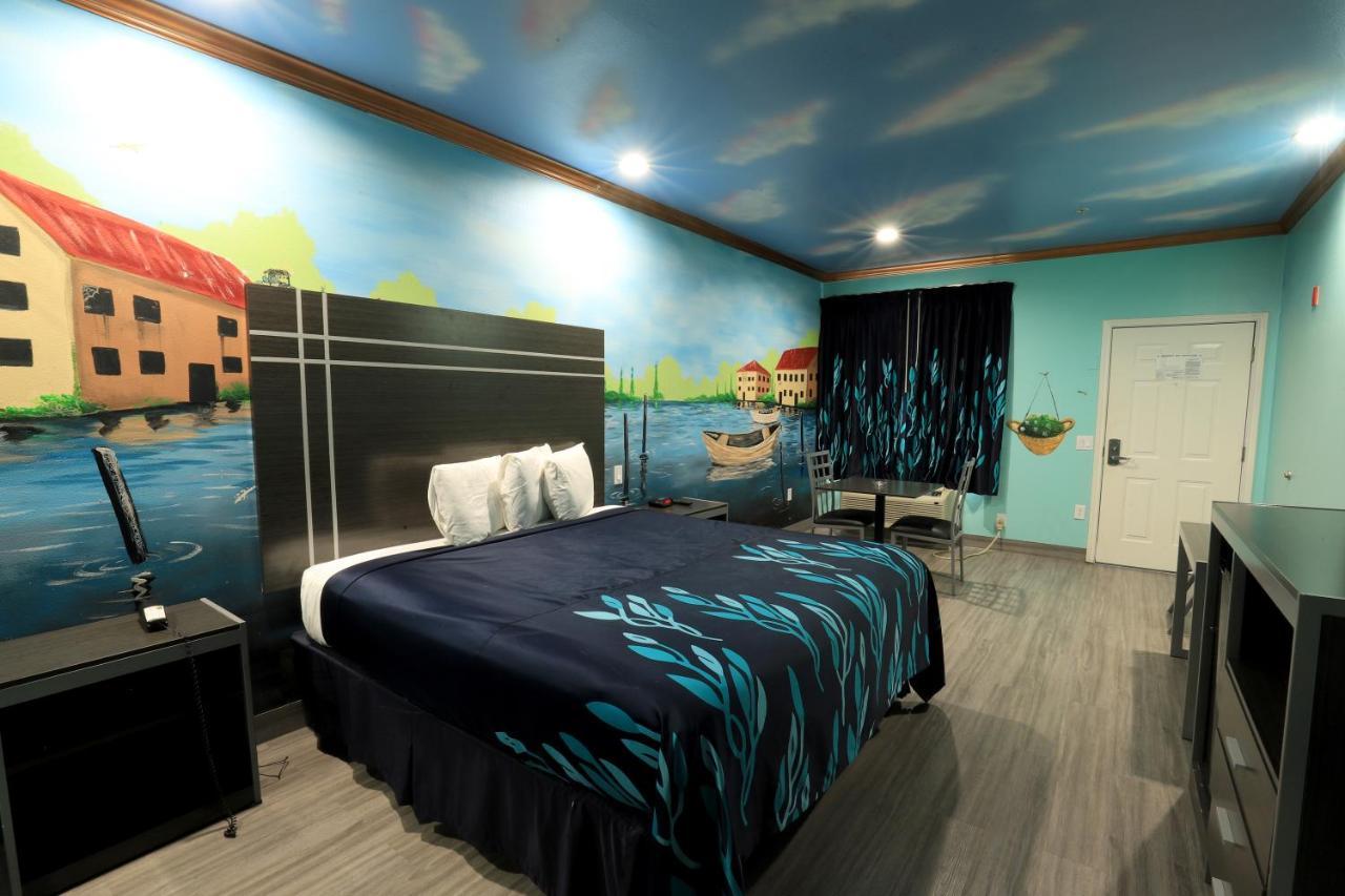 Scottish Inn And Suites Houston-Jones Road Esterno foto