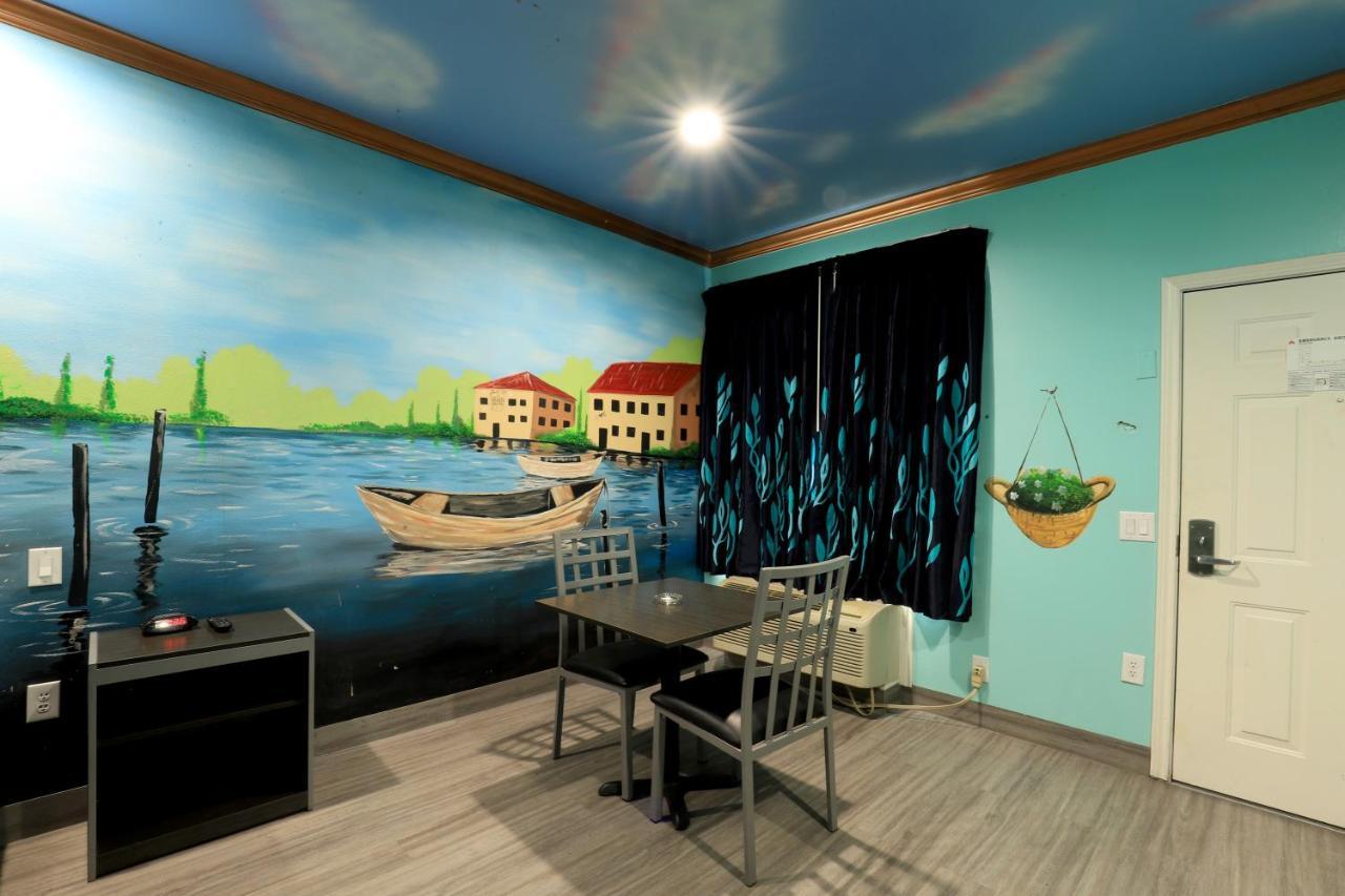 Scottish Inn And Suites Houston-Jones Road Esterno foto