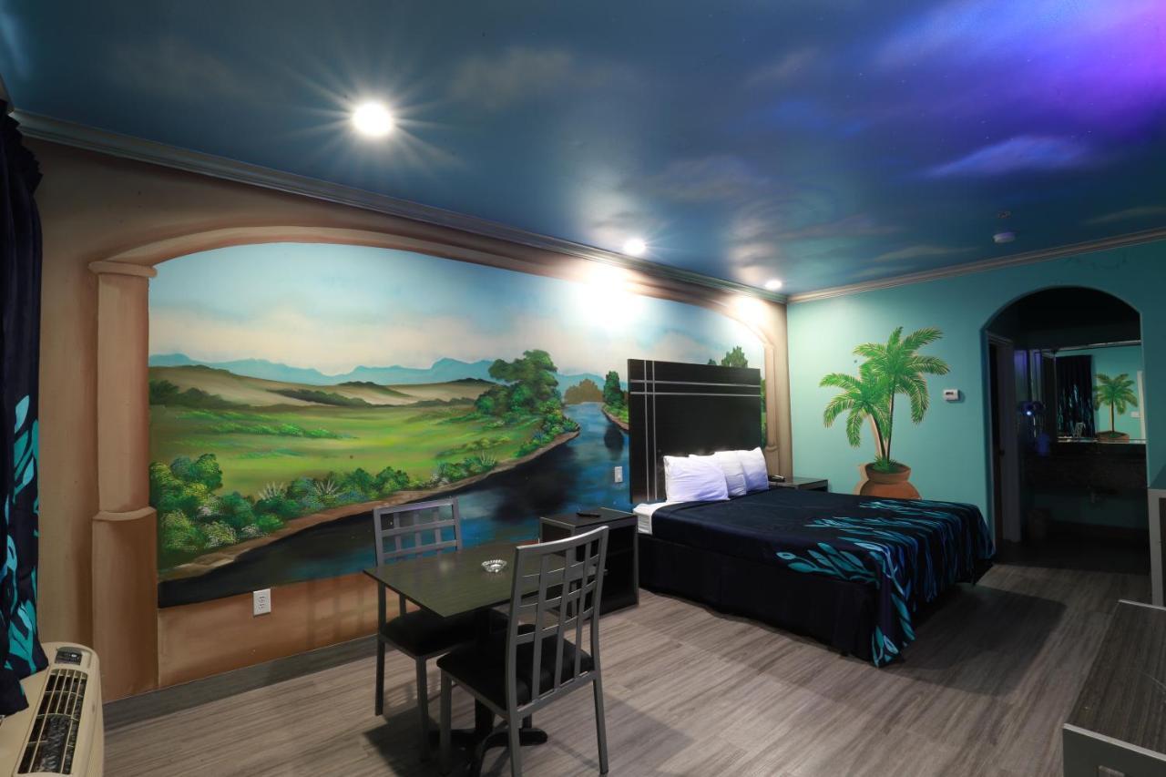 Scottish Inn And Suites Houston-Jones Road Esterno foto