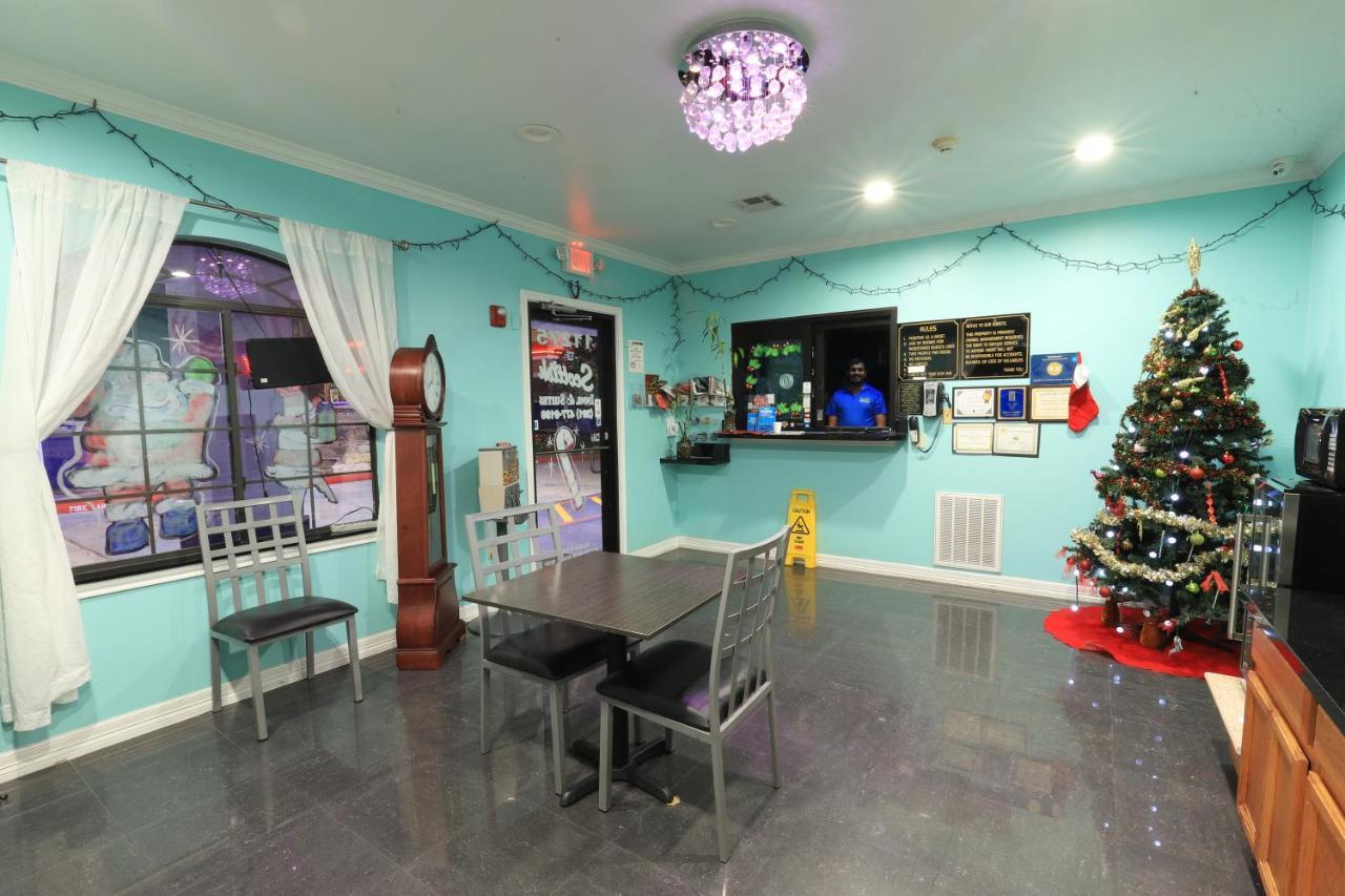 Scottish Inn And Suites Houston-Jones Road Esterno foto