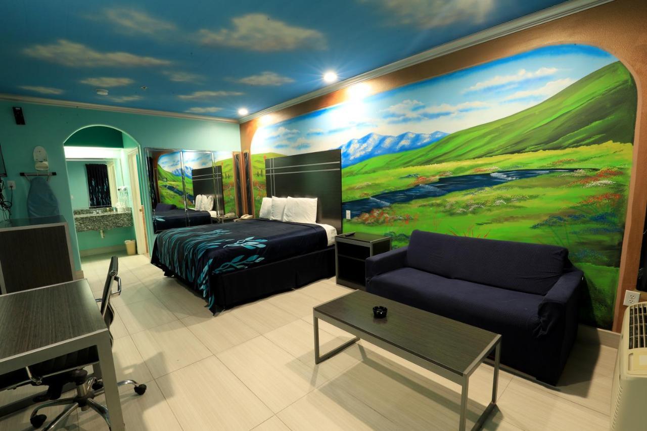 Scottish Inn And Suites Houston-Jones Road Esterno foto