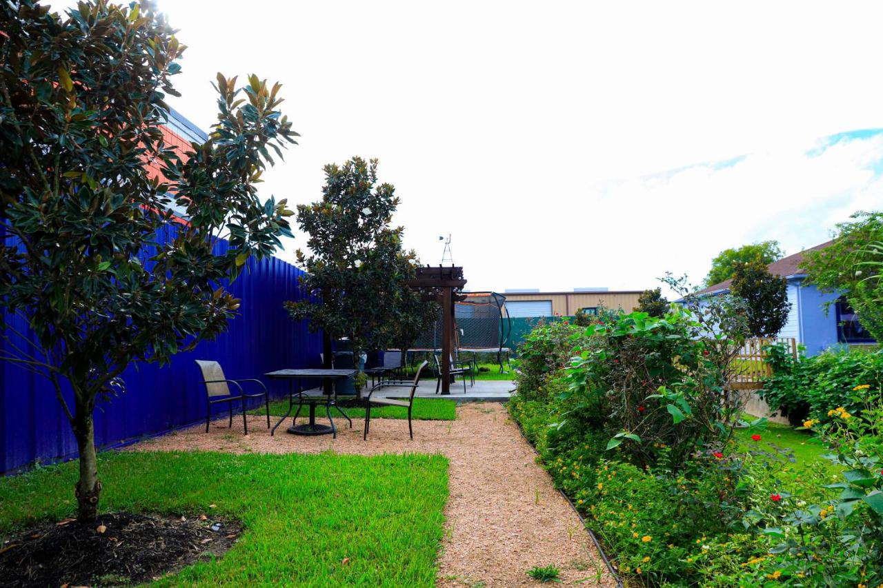 Scottish Inn And Suites Houston-Jones Road Esterno foto