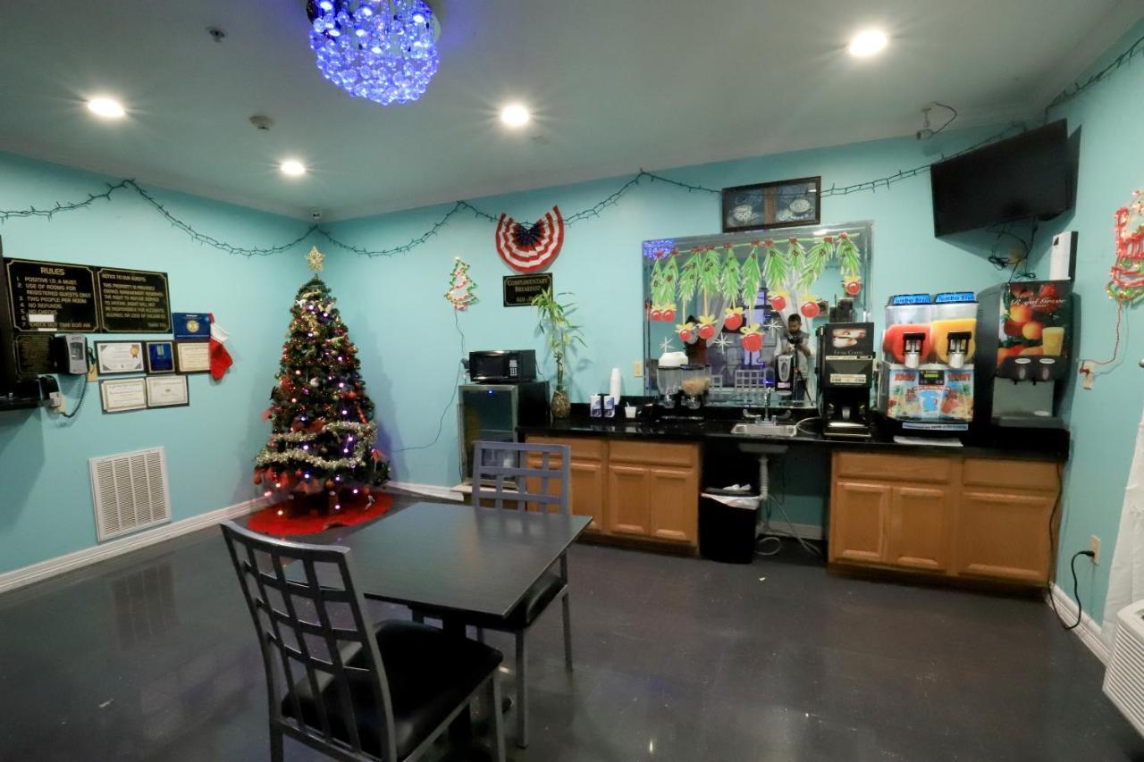 Scottish Inn And Suites Houston-Jones Road Esterno foto